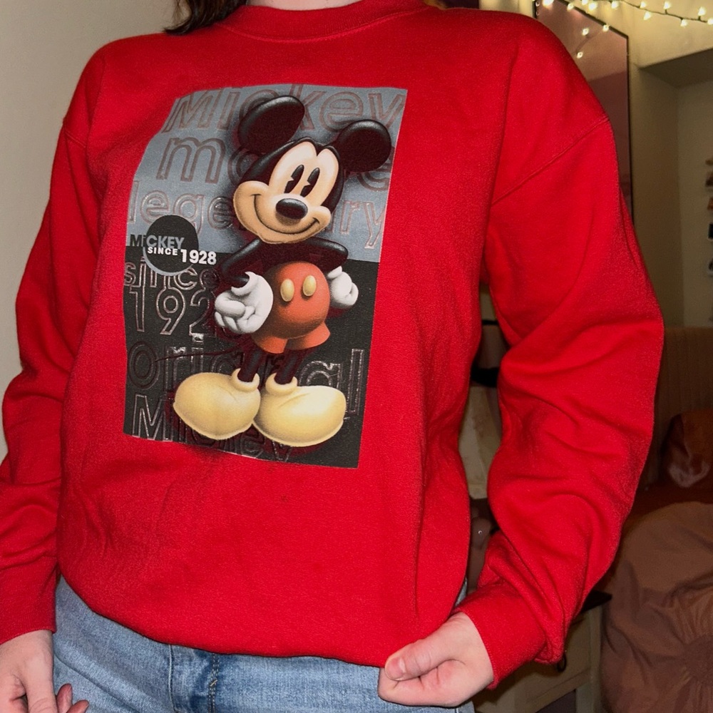 Mikey mouse red crewneck
